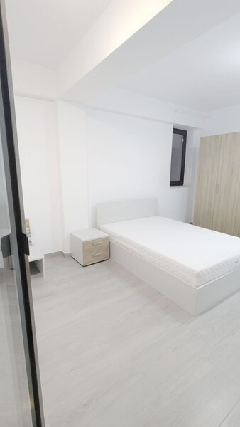 1 min Metrou Mihai Bravu Bloc 2021, Garsoniera 38 mp Centrala, Ctr ANAF